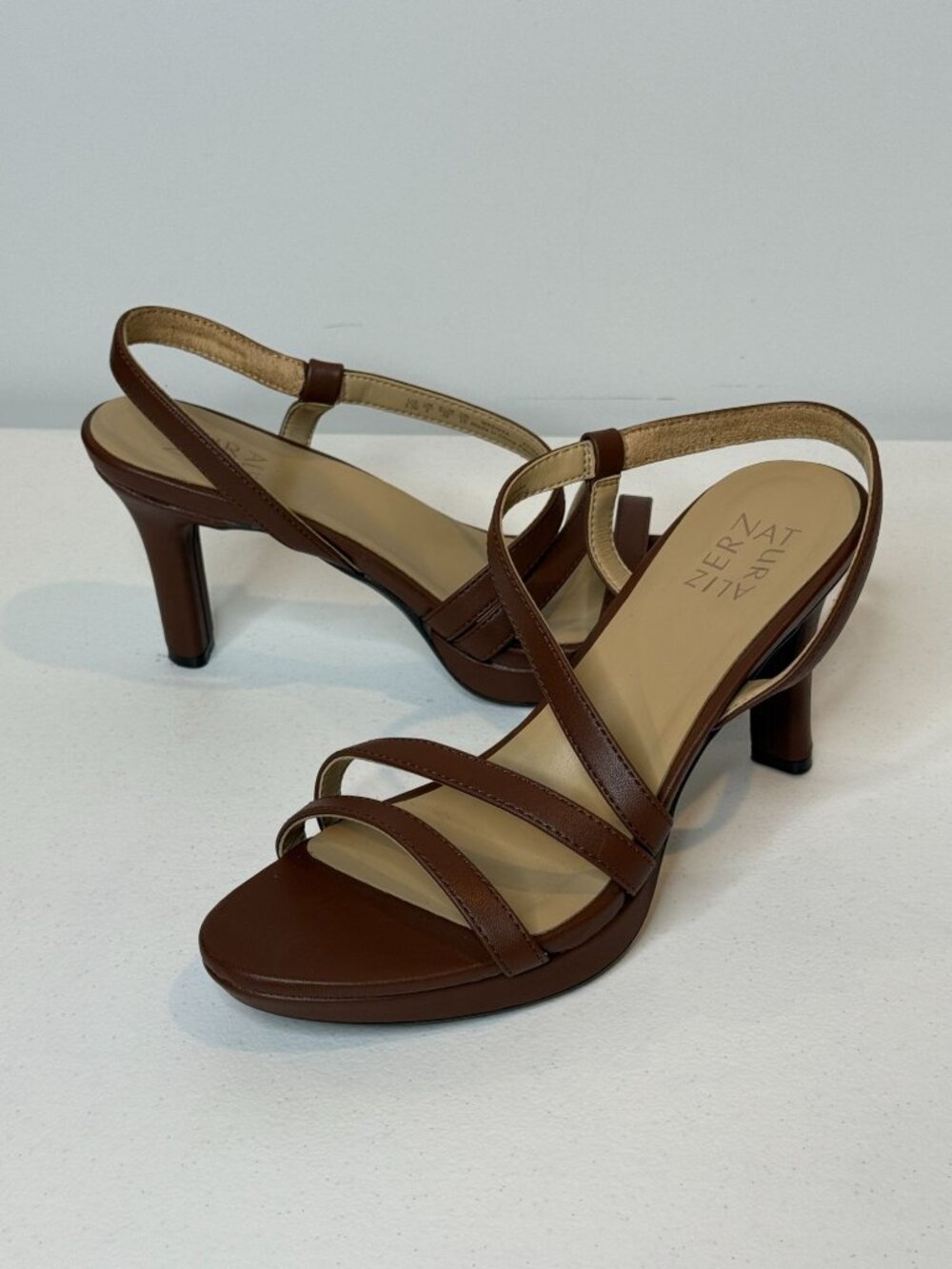 Naturalizer Brenta Brown Strappy Platform Heels Size 8.5M